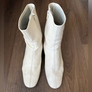 BY FAR Sofia Cream Ankle Boots 40